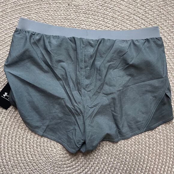 Under Armour Fly By 2.0 shorts Womens Sz XL - Picture 2 of 4